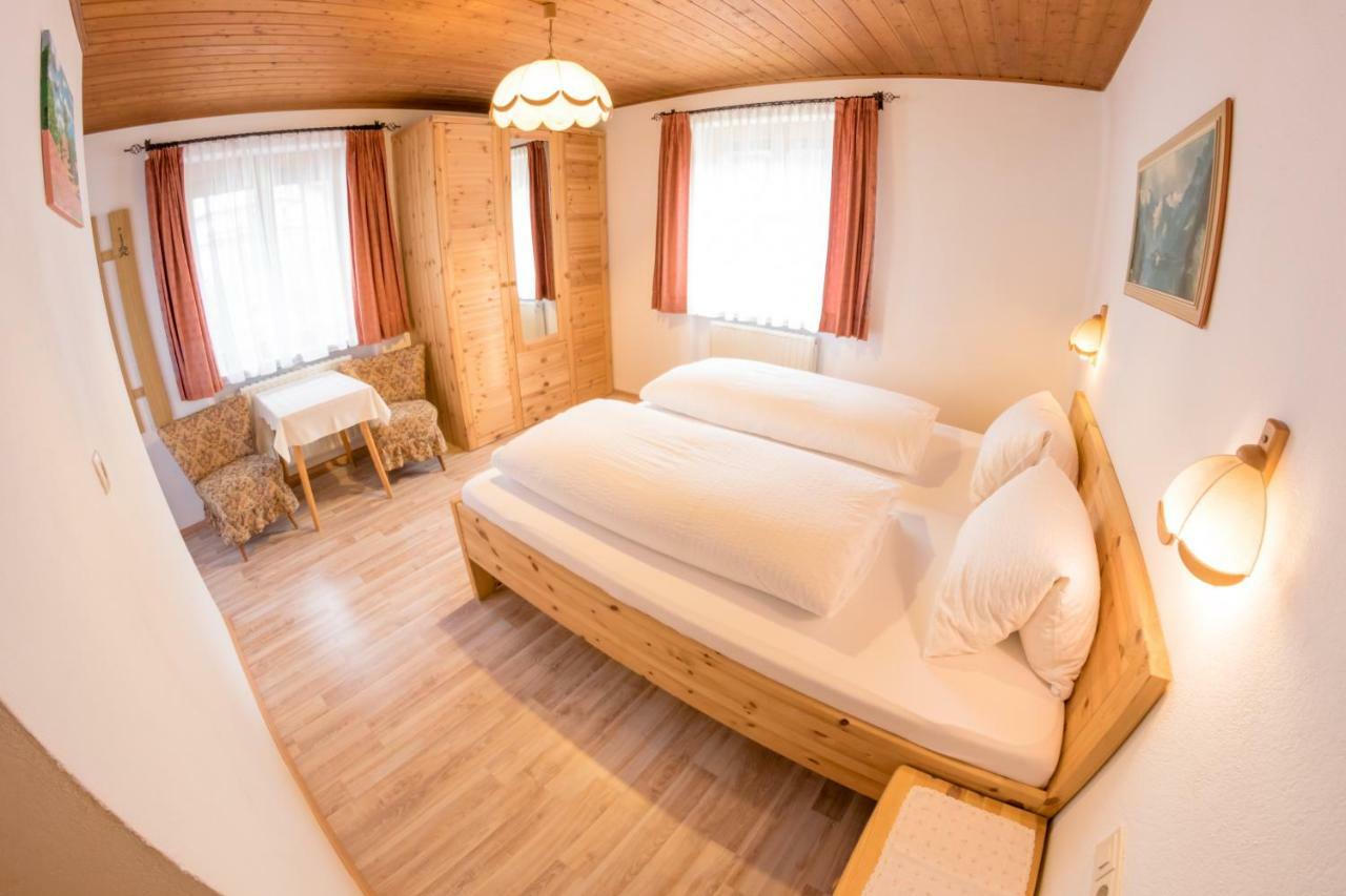 מאיירהופן Landhaus Alpenrose מראה חיצוני תמונה