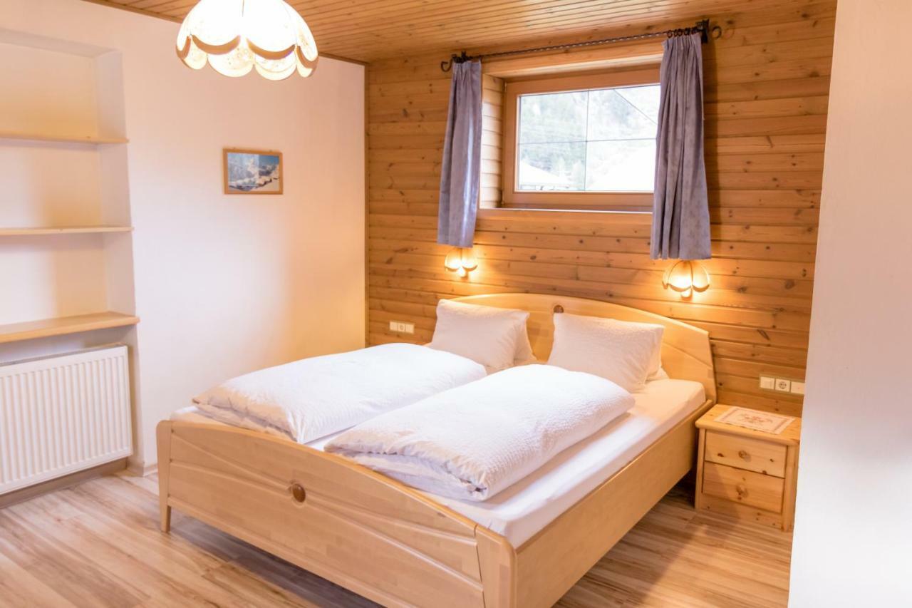 מאיירהופן Landhaus Alpenrose מראה חיצוני תמונה