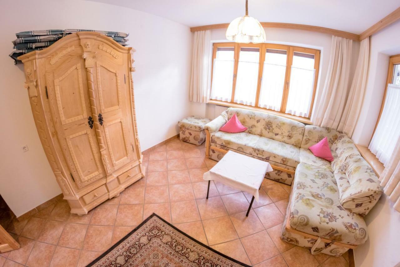 מאיירהופן Landhaus Alpenrose מראה חיצוני תמונה